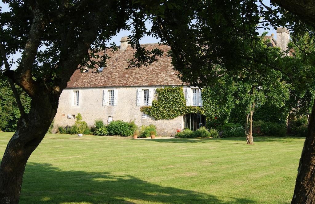 Manoir De La Pataudiere B&B Villers-Canivet Kültér fotó