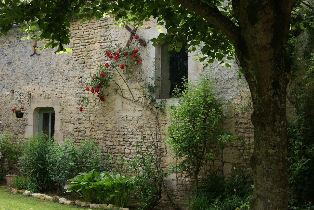 Manoir De La Pataudiere B&B Villers-Canivet Kültér fotó